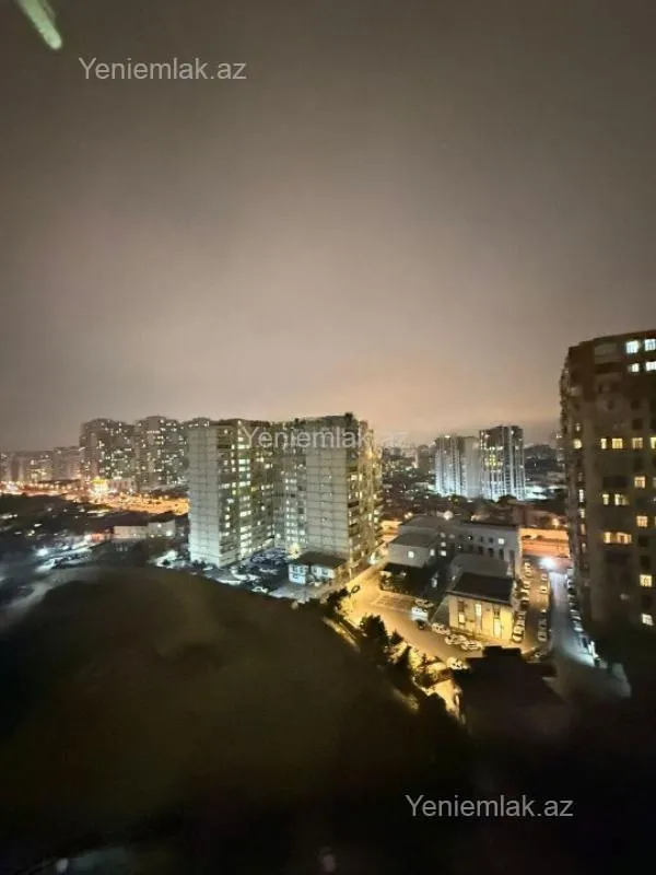 Satılır 3 otaqlı yeni tikili 115 m²