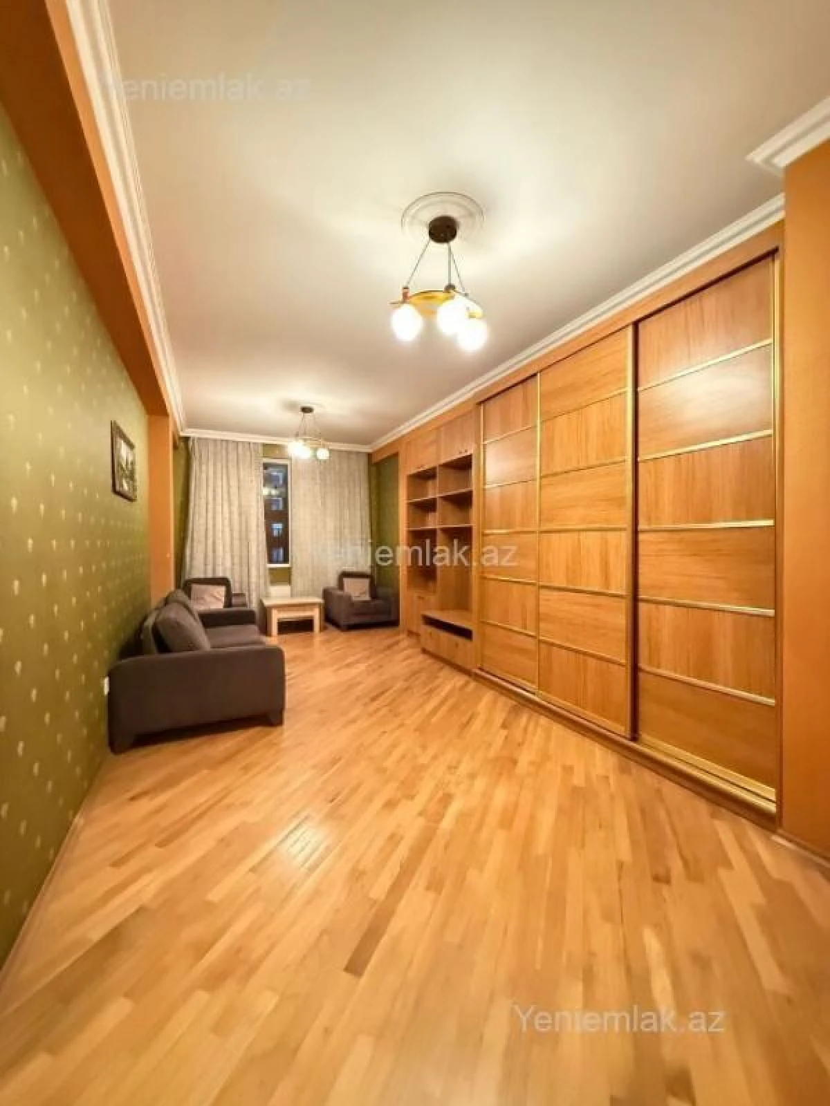 Satılır 3 otaqlı yeni tikili 115 m²