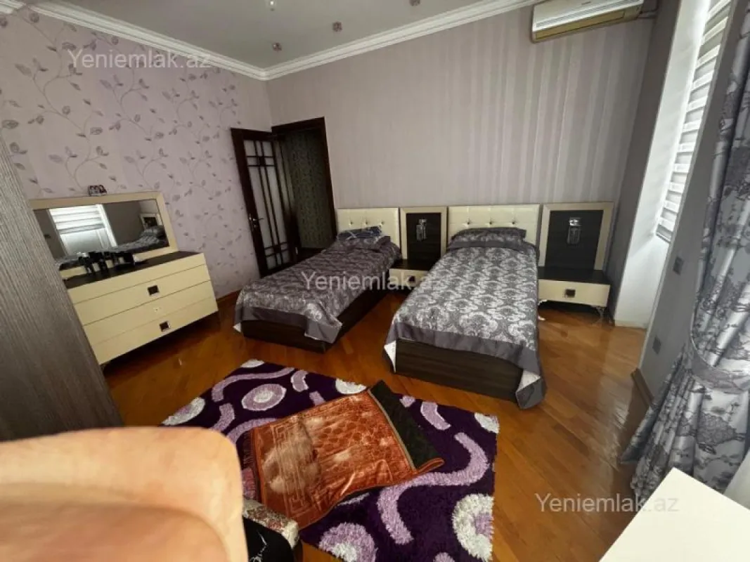 Satılır 3 otaqlı yeni tikili 137 m²