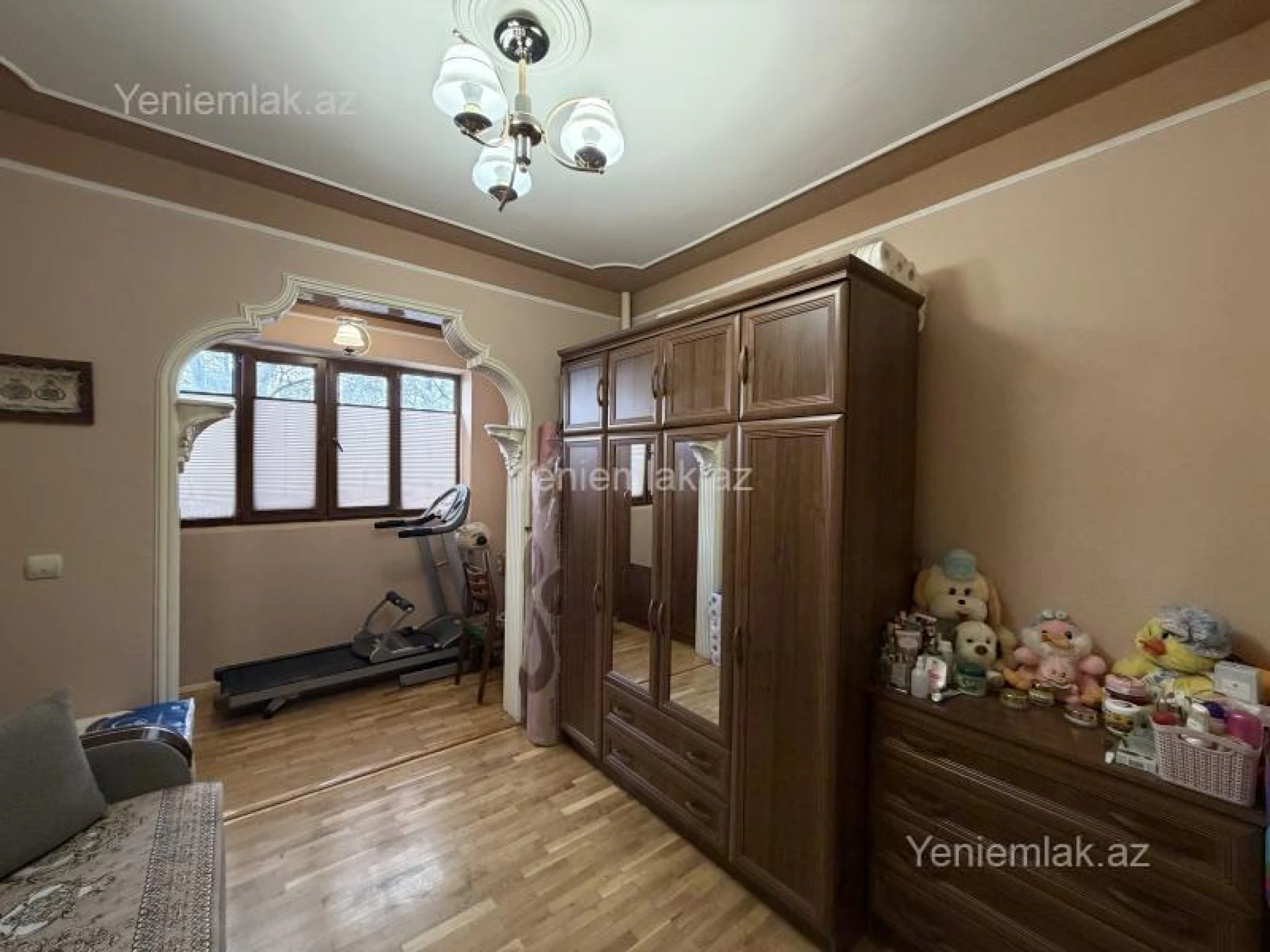 Satılır 3 otaqlı köhnə tikili 70 m²