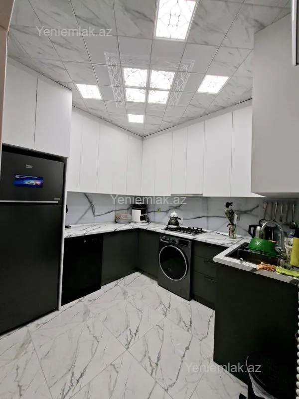 Satılır 4 otaqlı həyət evi 120 m²