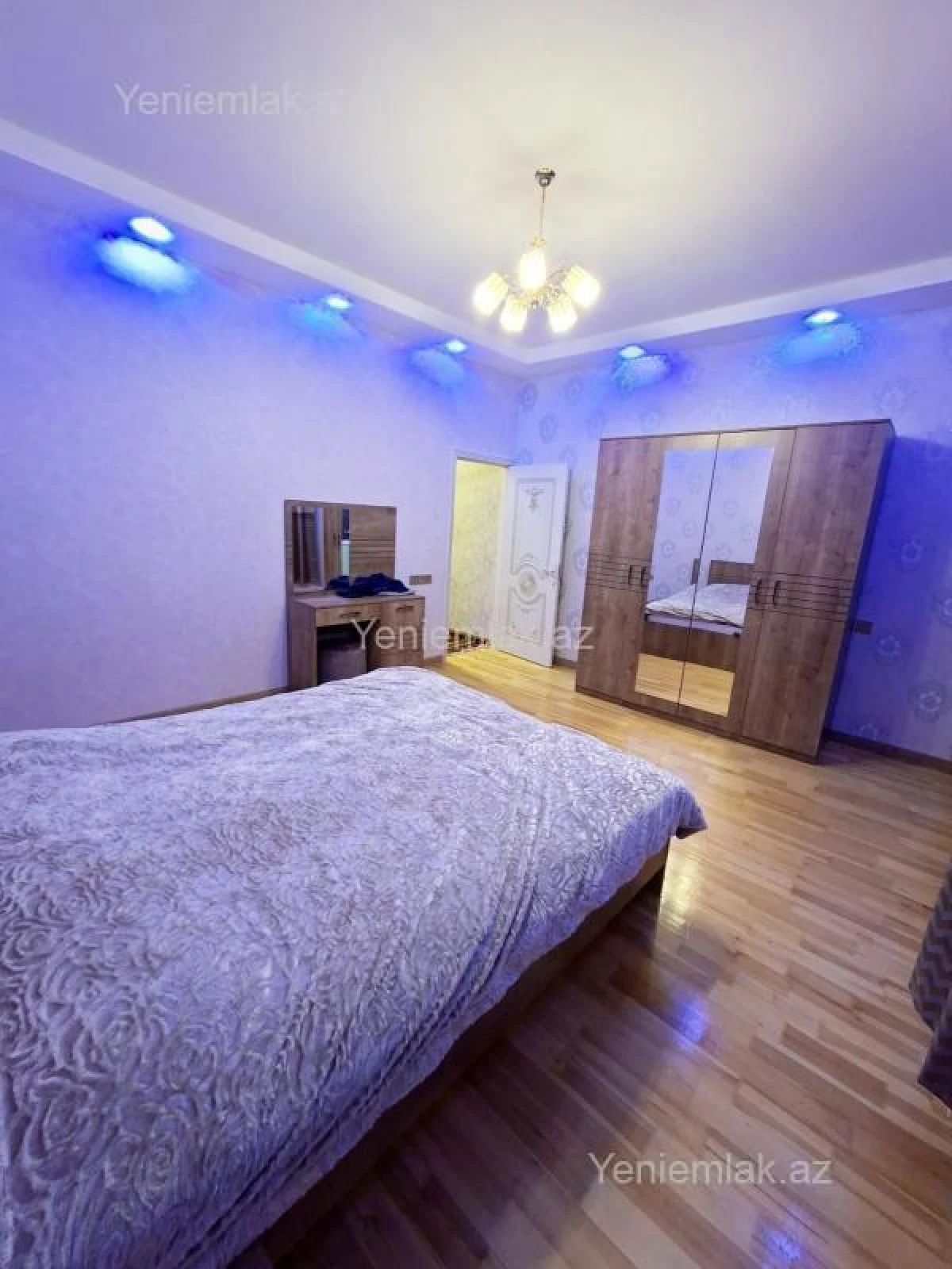 Satılır 4 otaqlı həyət evi 120 m²