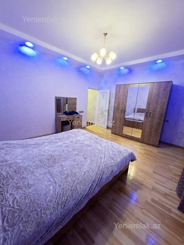 Satılır 4 otaqlı həyət evi 120 m²