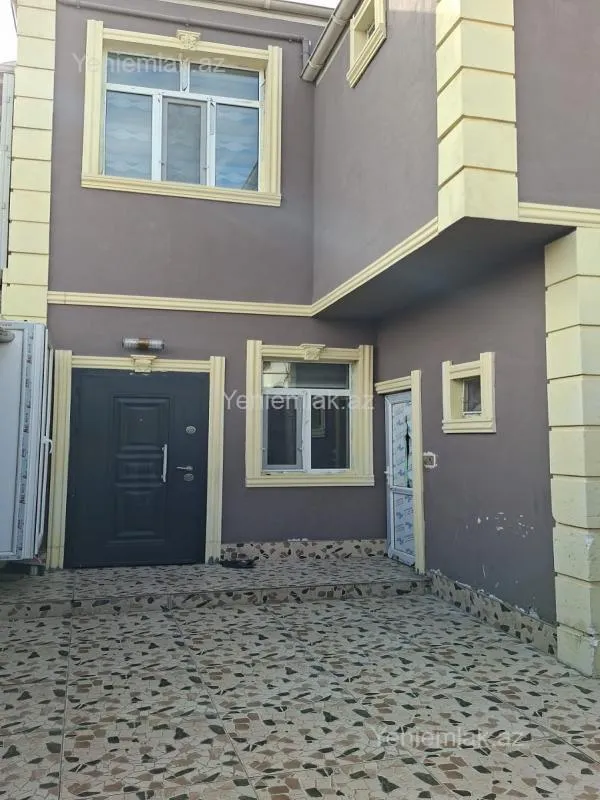 Satılır 4 otaqlı həyət evi 120 m²