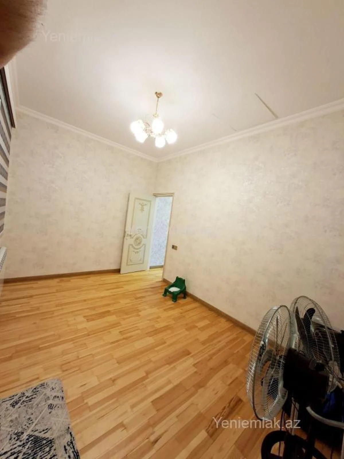 Satılır 4 otaqlı həyət evi 120 m²