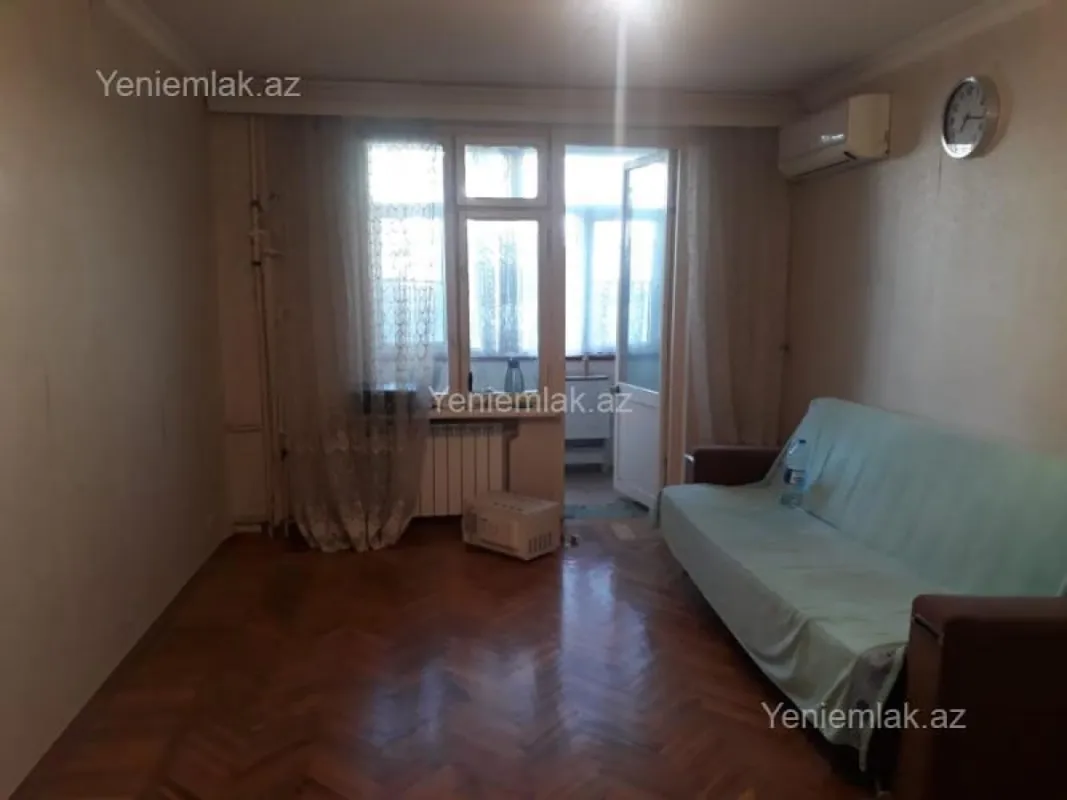 Satılır 2 otaqlı köhnə tikili 40 m²