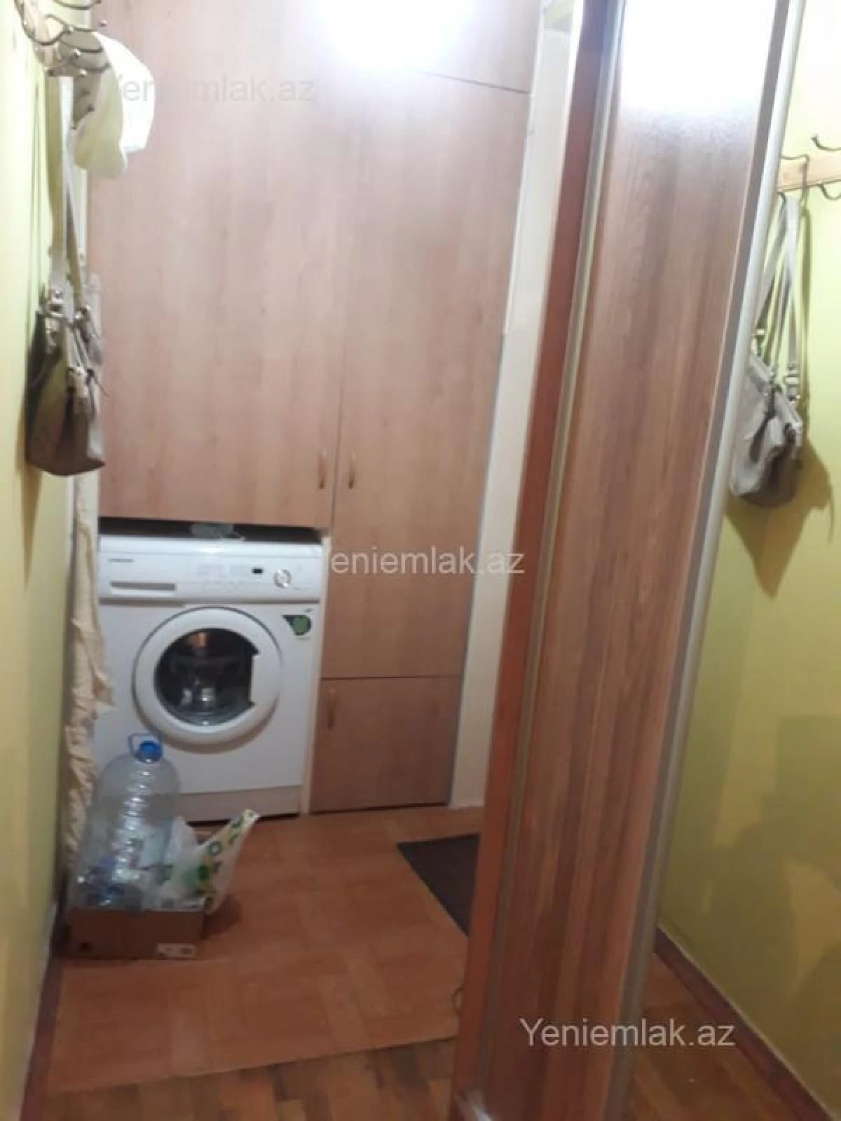Satılır 2 otaqlı köhnə tikili 40 m²