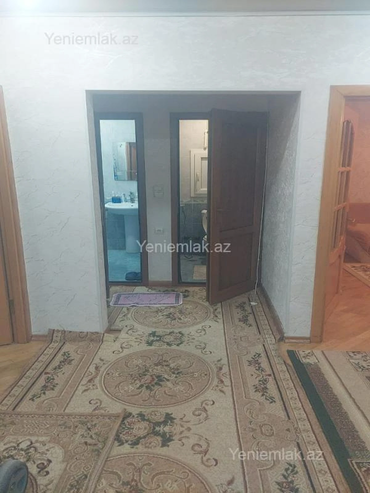 Satılır 3 otaqlı köhnə tikili 75 m²