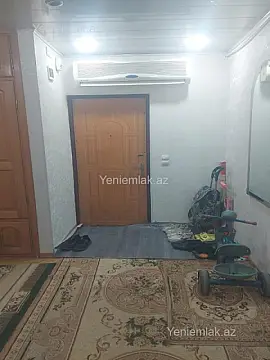 Satılır 3 otaqlı köhnə tikili 75 m²