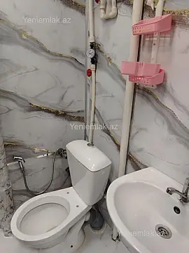 Satılır 2 otaqlı köhnə tikili 52 m²