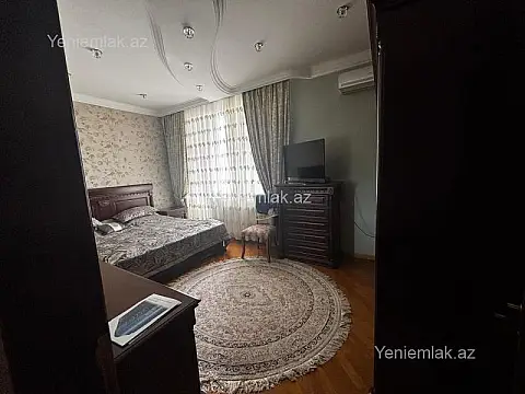 Satılır 3 otaqlı yeni tikili 140 m²