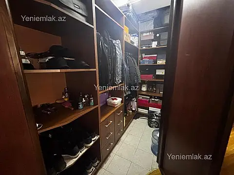 Satılır 3 otaqlı yeni tikili 140 m²