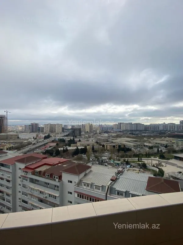 Satılır 3 otaqlı yeni tikili 110 m²