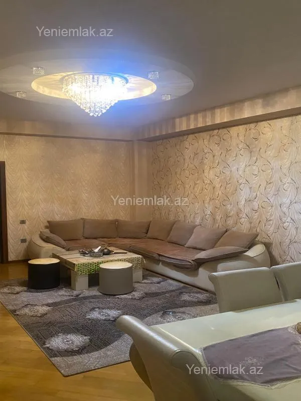 Satılır 3 otaqlı yeni tikili 110 m²
