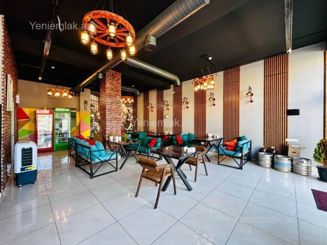 Satılır 4 otaqlı obyekt 280 m²