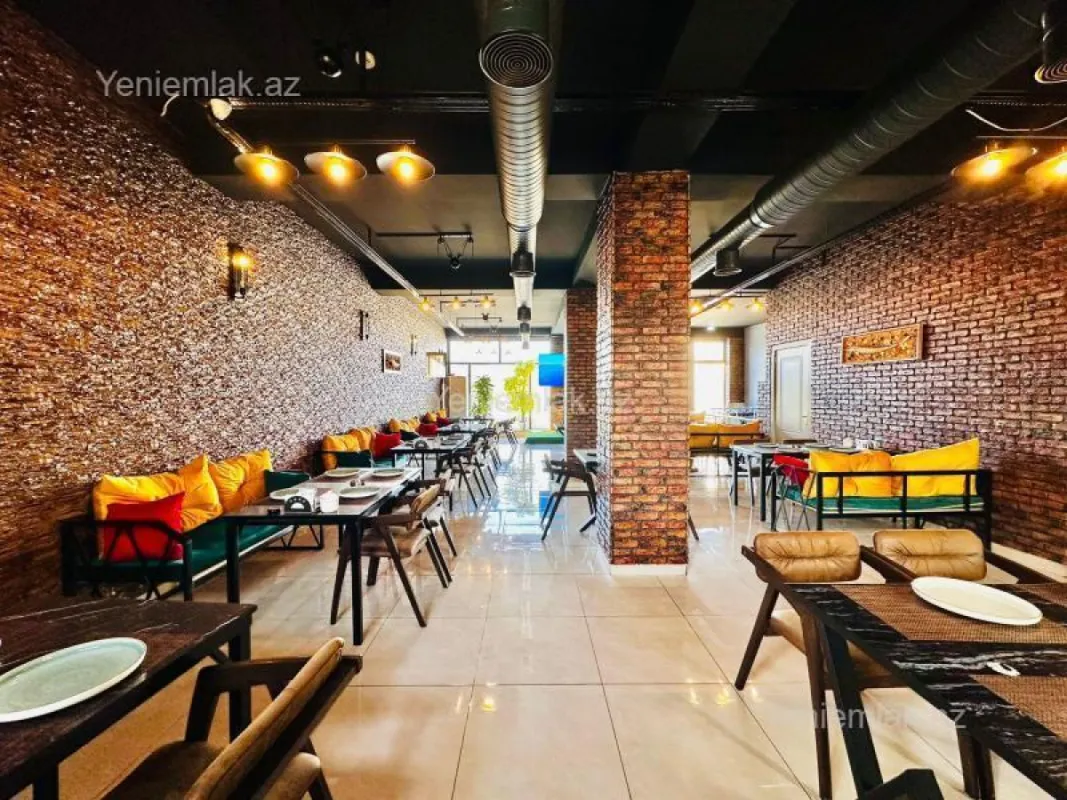 Satılır 4 otaqlı obyekt 280 m²