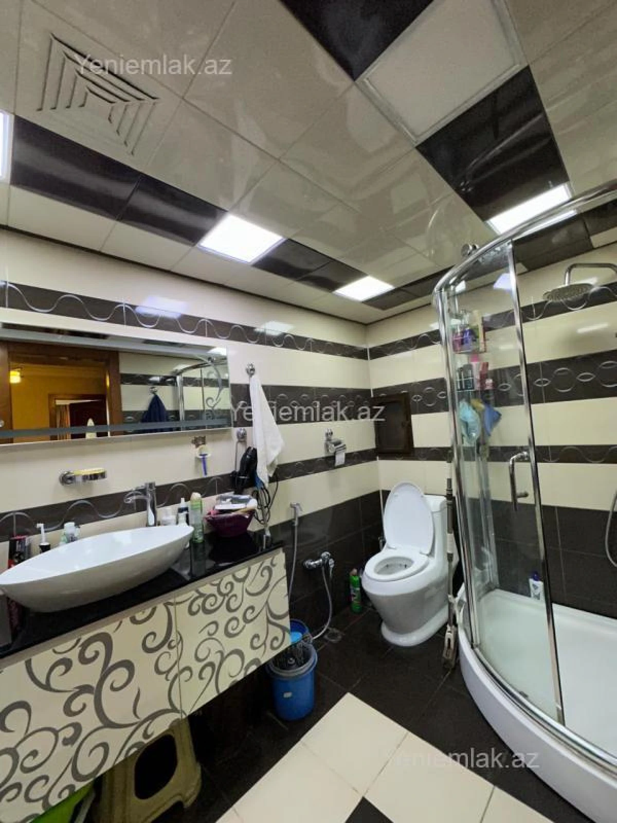 Satılır 2 otaqlı yeni tikili 98 m²