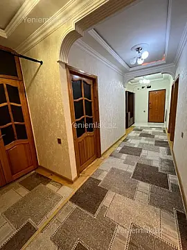 Satılır 5 otaqlı köhnə tikili 120 m² — Bakı, Nizami 5 otaq 120.00 m²