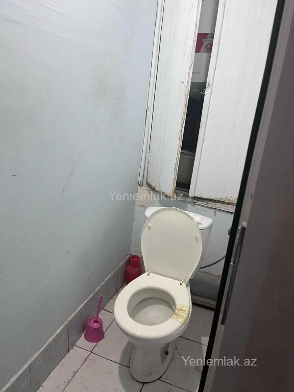Satılır 2 otaqlı köhnə tikili 55 m²