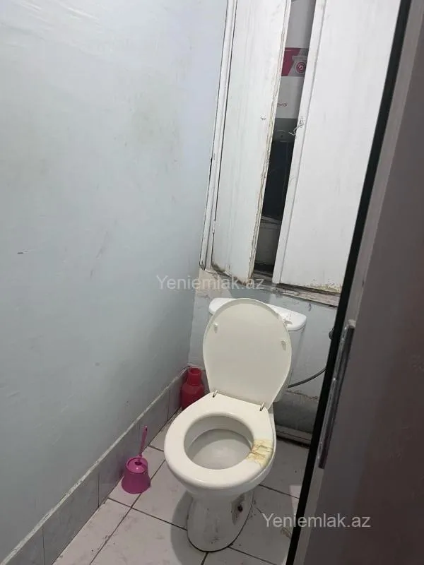 Satılır 2 otaqlı köhnə tikili 55 m²