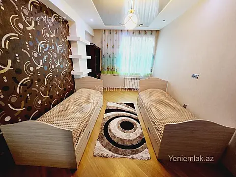 Satılır 3 otaqlı yeni tikili 140 m²
