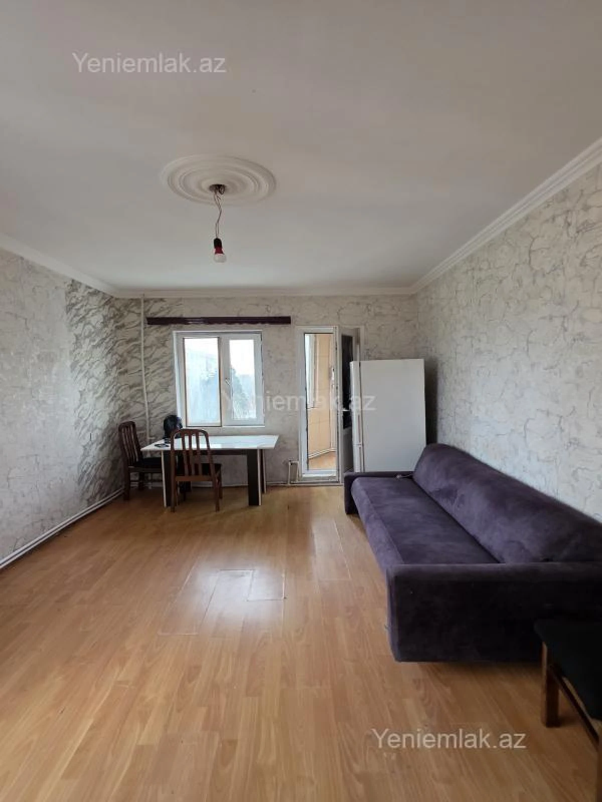 Satılır 2 otaqlı köhnə tikili 45 m²