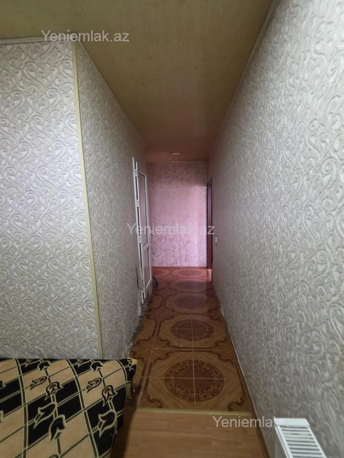 Satılır 2 otaqlı köhnə tikili 45 m²
