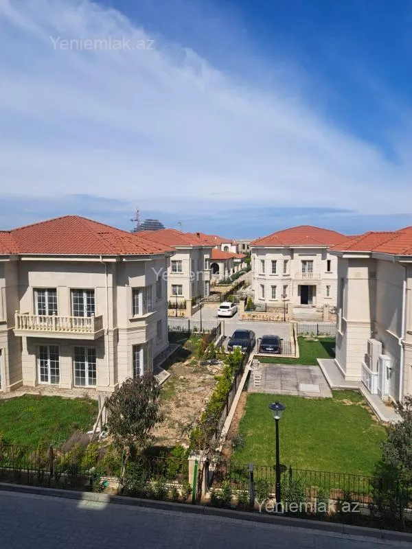 Satılır 2 otaqlı yeni tikili 86 m²