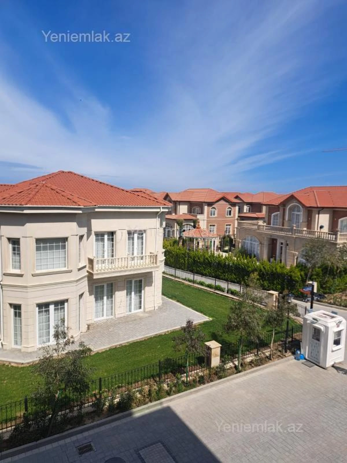 Satılır 2 otaqlı yeni tikili 86 m²