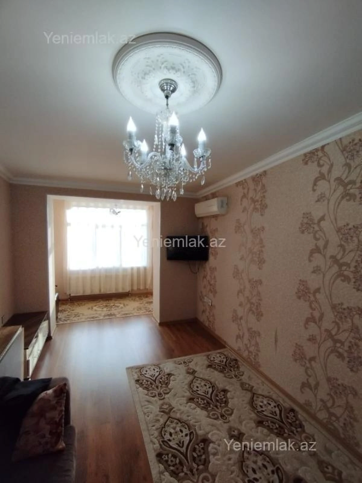 Satılır 2 otaqlı köhnə tikili 55 m²