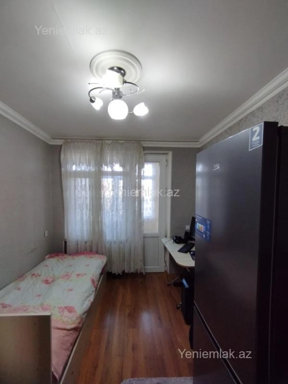Satılır 2 otaqlı köhnə tikili 55 m²