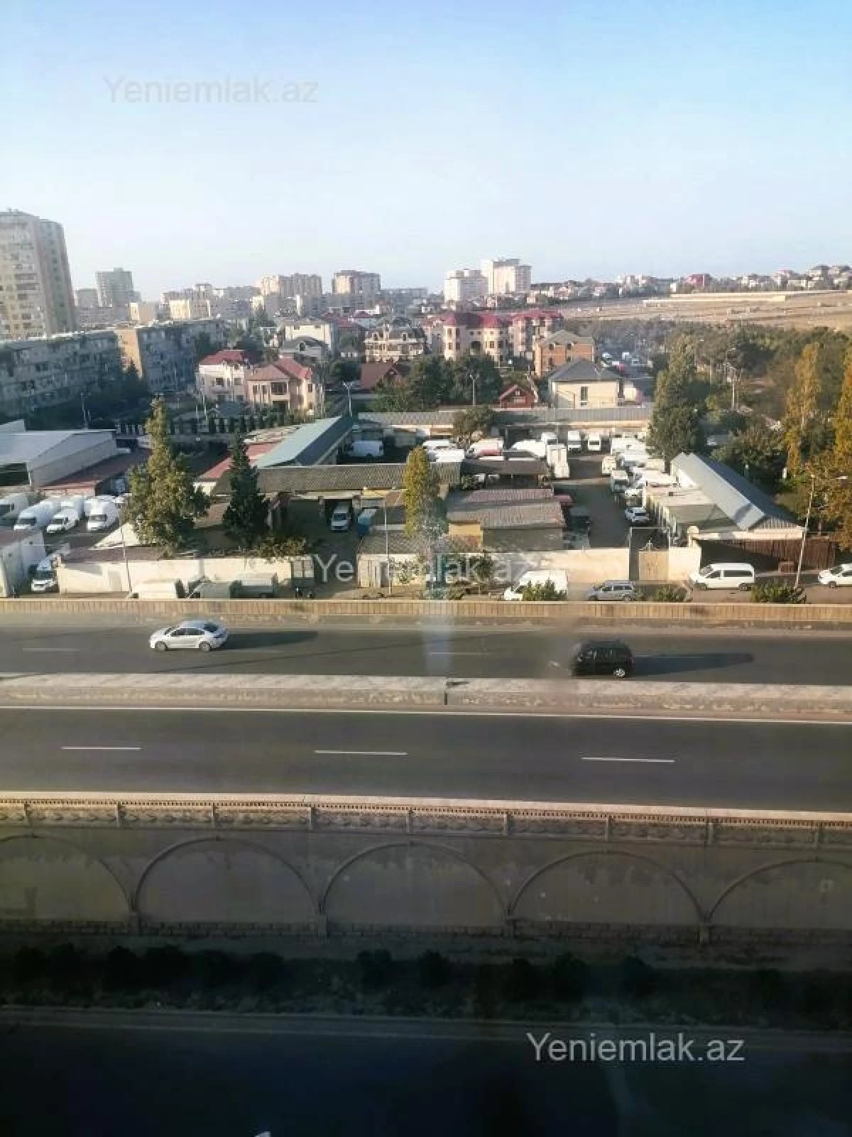 Satılır 3 otaqlı köhnə tikili 75 m²