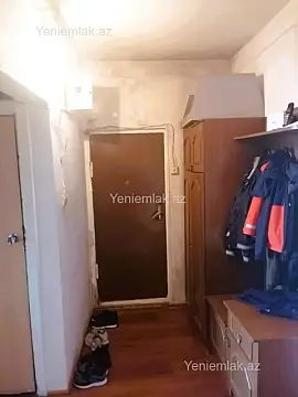 Satılır 3 otaqlı köhnə tikili 75 m²