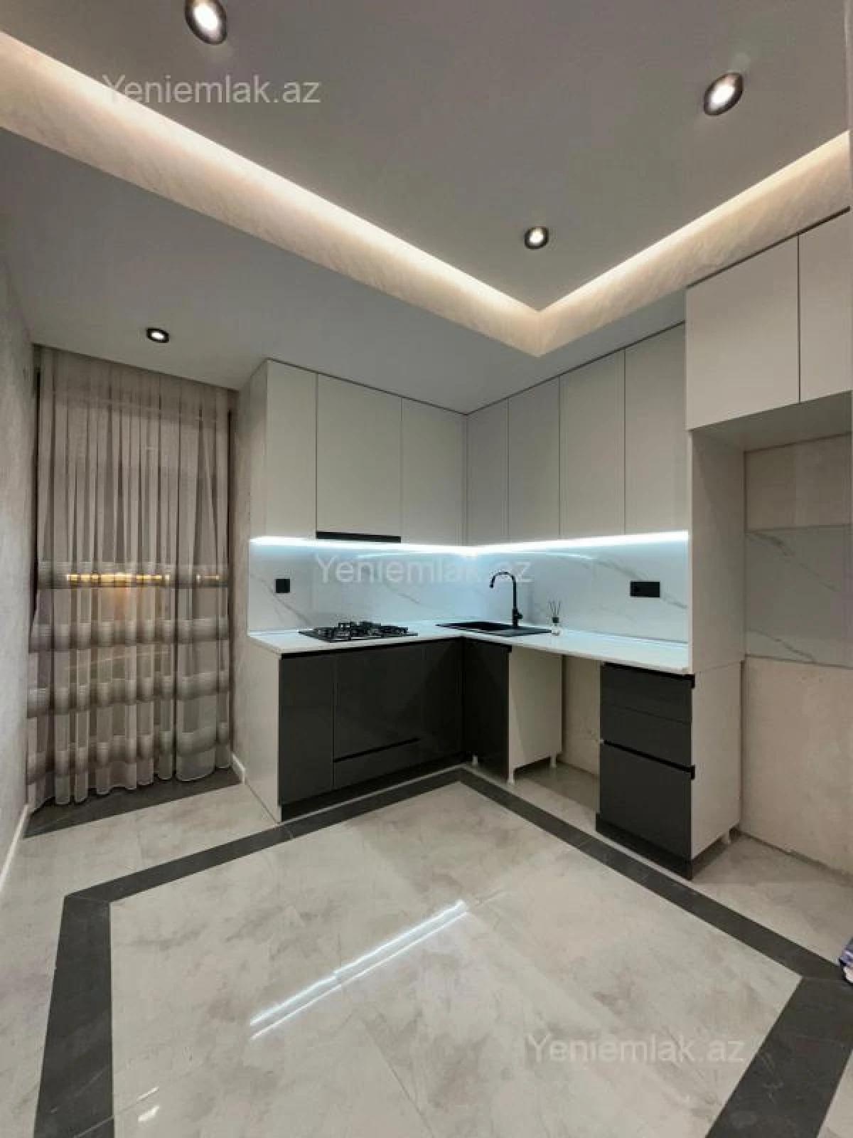 Satılır 2 otaqlı yeni tikili 90 m²