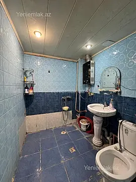 Satılır 1 otaqlı köhnə tikili 32 m²
