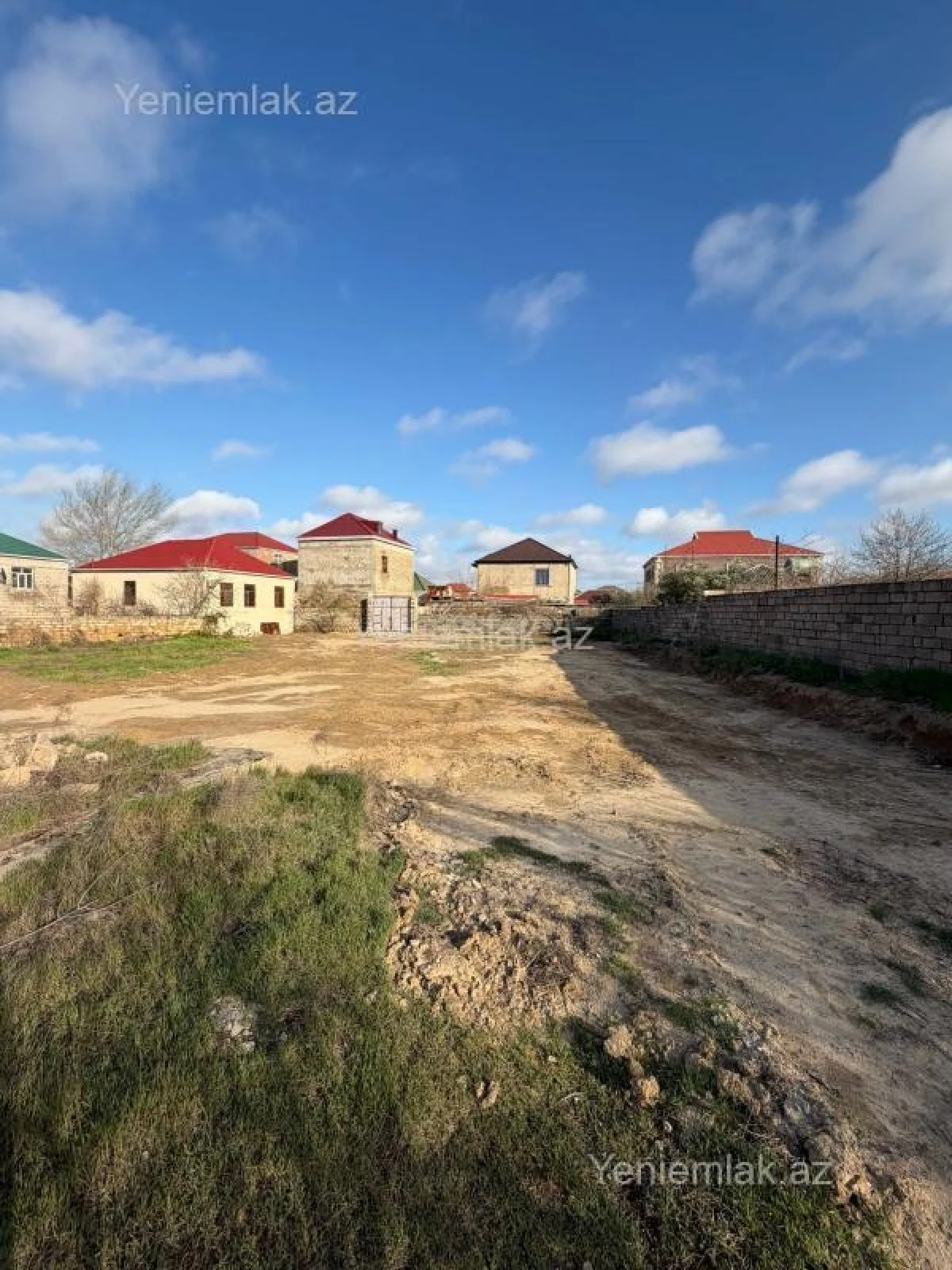 Satılır torpaq sahəsi