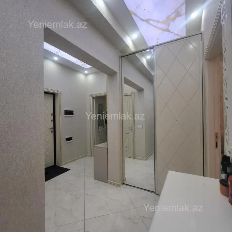 Satılır 3 otaqlı yeni tikili 92 m²
