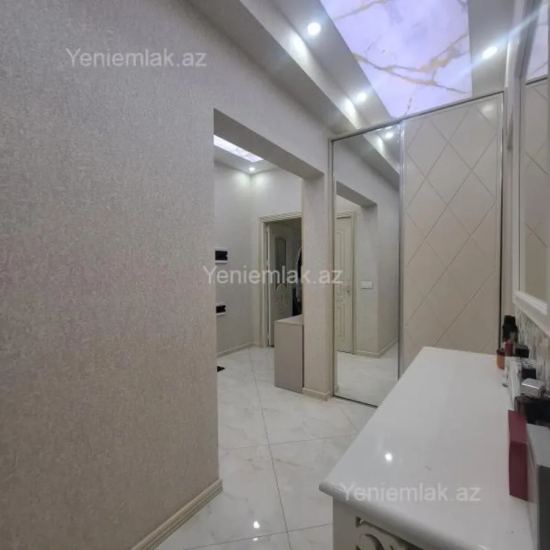 Satılır 3 otaqlı yeni tikili 92 m²