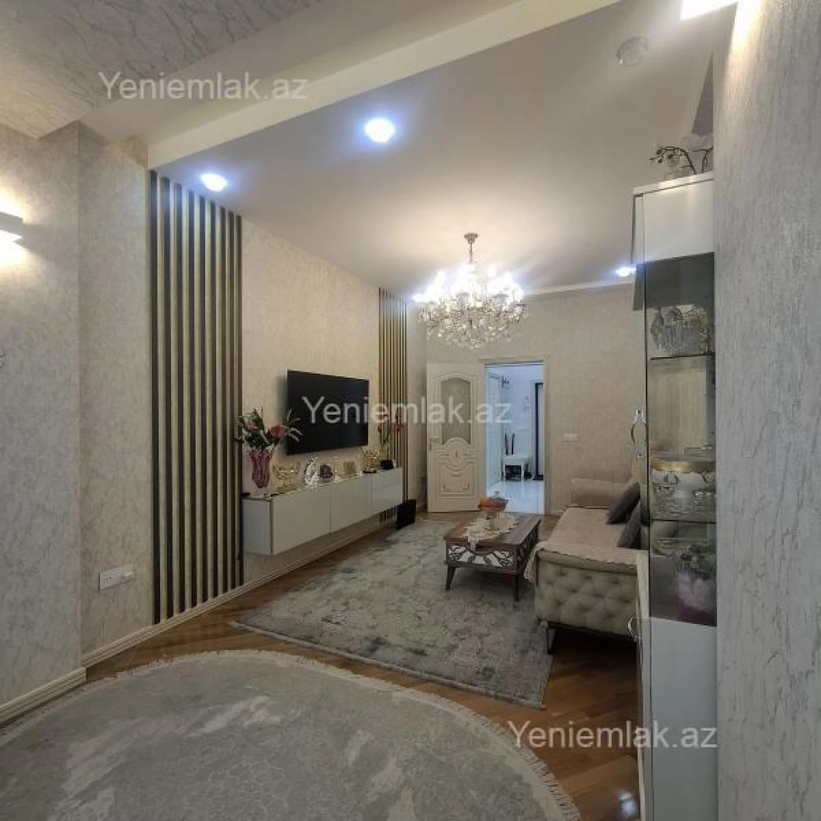 Satılır 3 otaqlı yeni tikili 92 m²