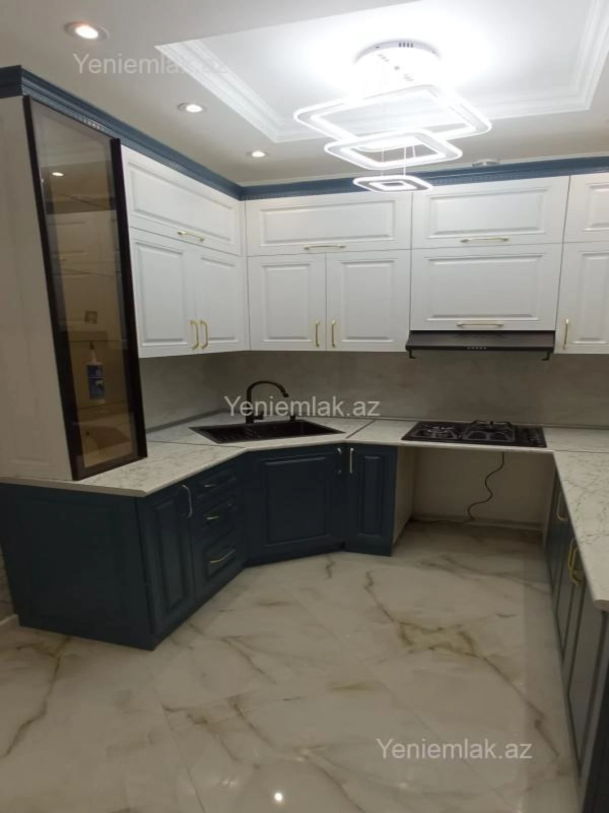 Satılır 2 otaqlı yeni tikili 67 m²