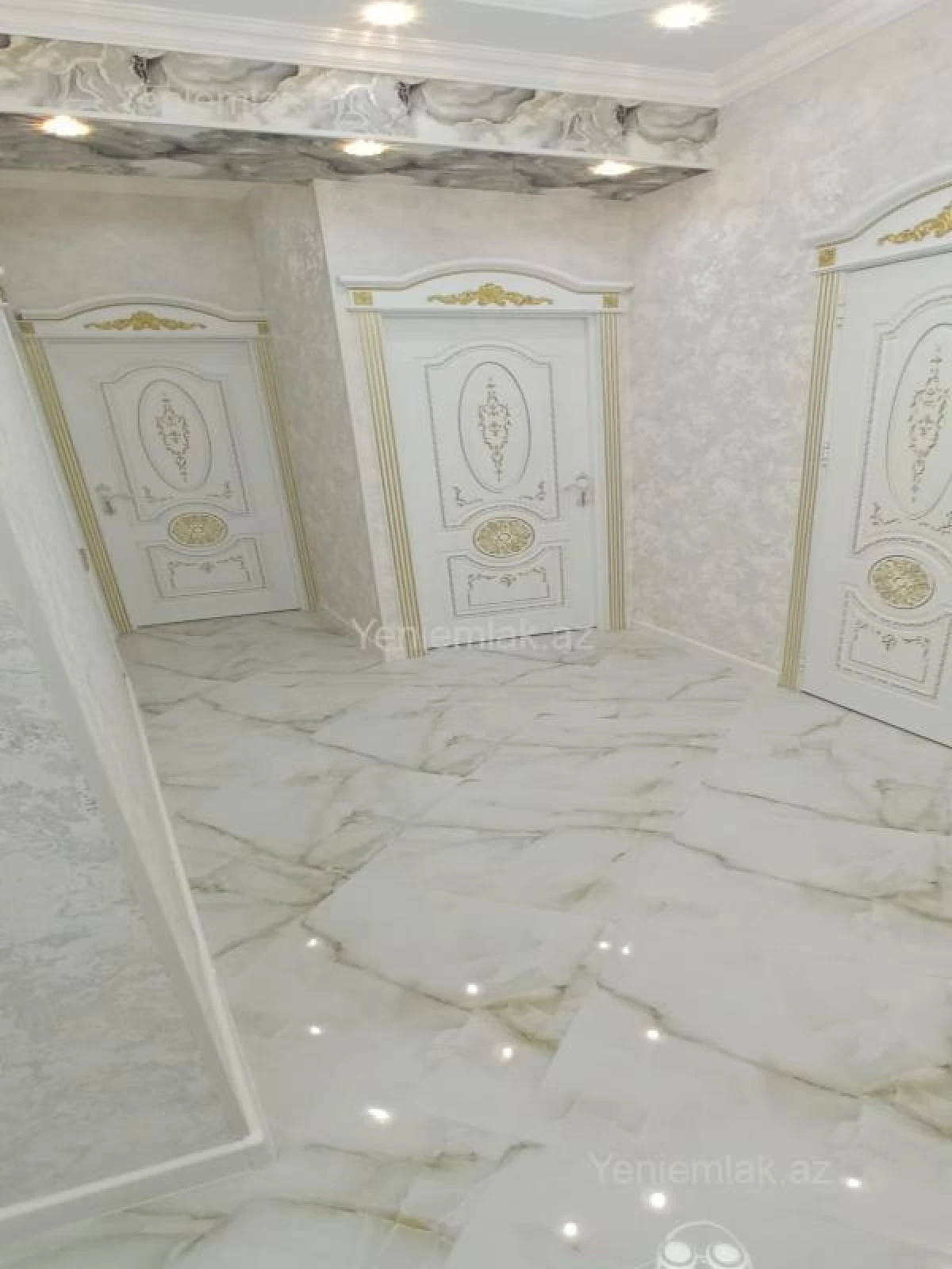 Satılır 2 otaqlı yeni tikili 67 m²