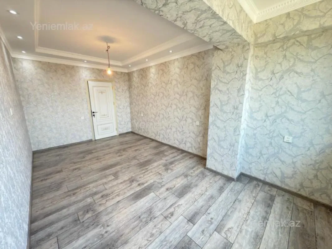 Satılır 3 otaqlı yeni tikili 120 m²