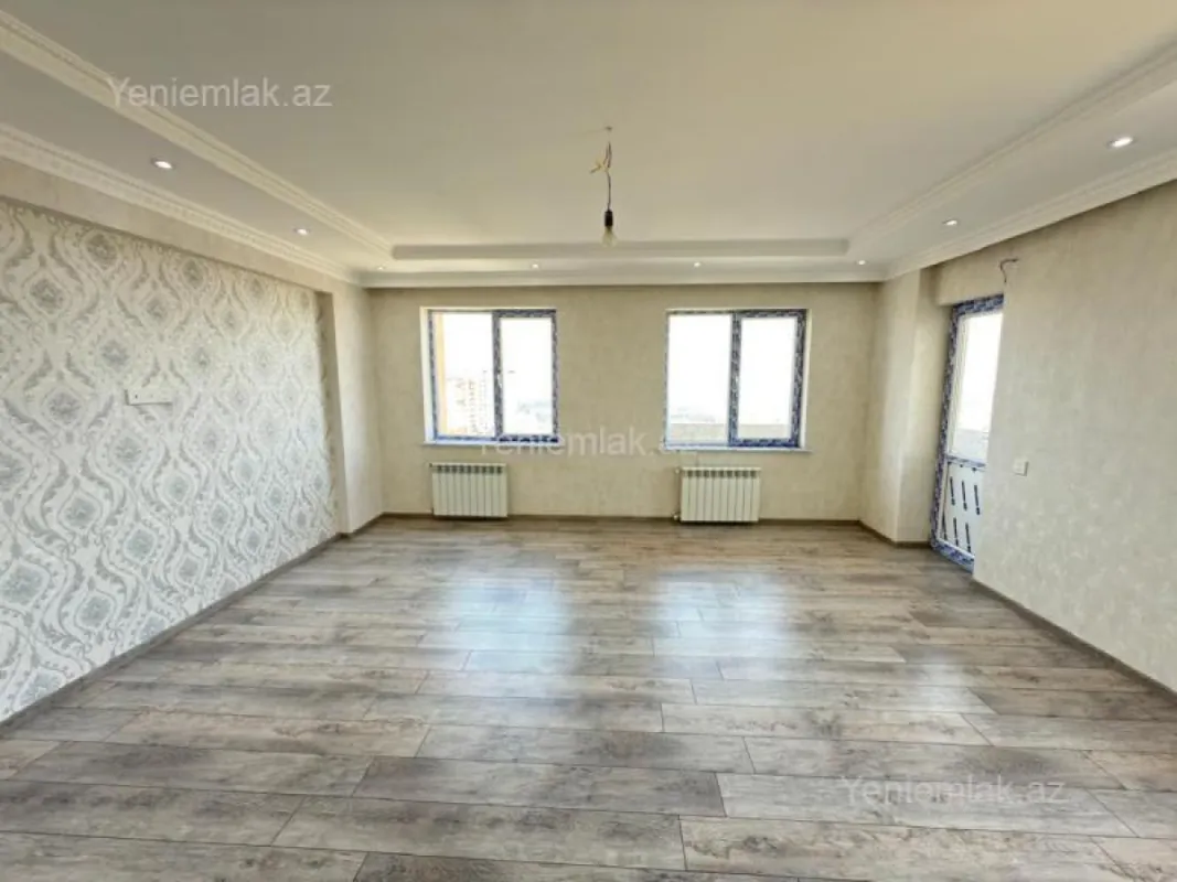 Satılır 3 otaqlı yeni tikili 120 m²