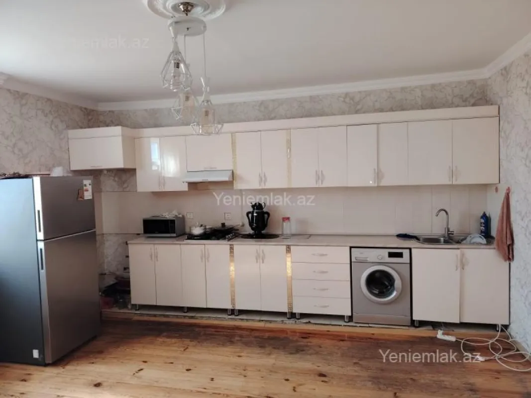 Satılır 5 otaqlı həyət evi 110 m²