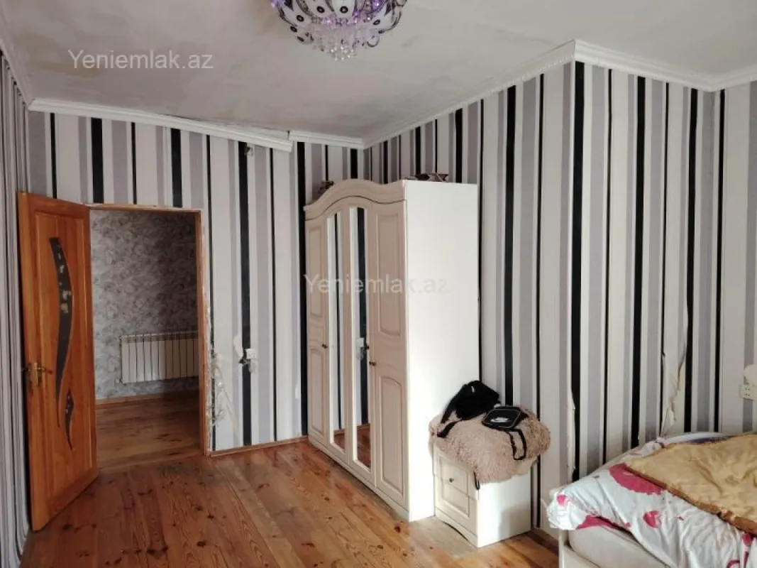 Satılır 5 otaqlı həyət evi 110 m²