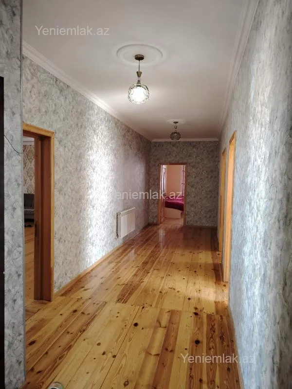 Satılır 5 otaqlı həyət evi 110 m²