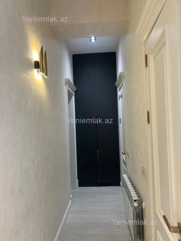 Satılır 3 otaqlı yeni tikili 107 m²