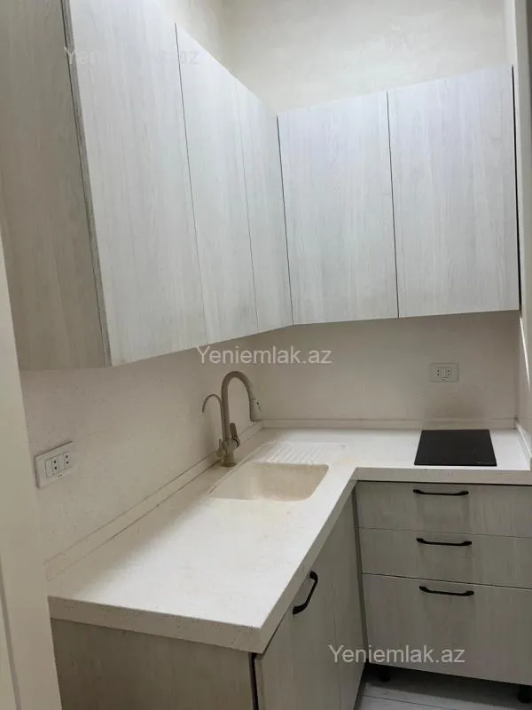 Satılır 3 otaqlı yeni tikili 107 m²