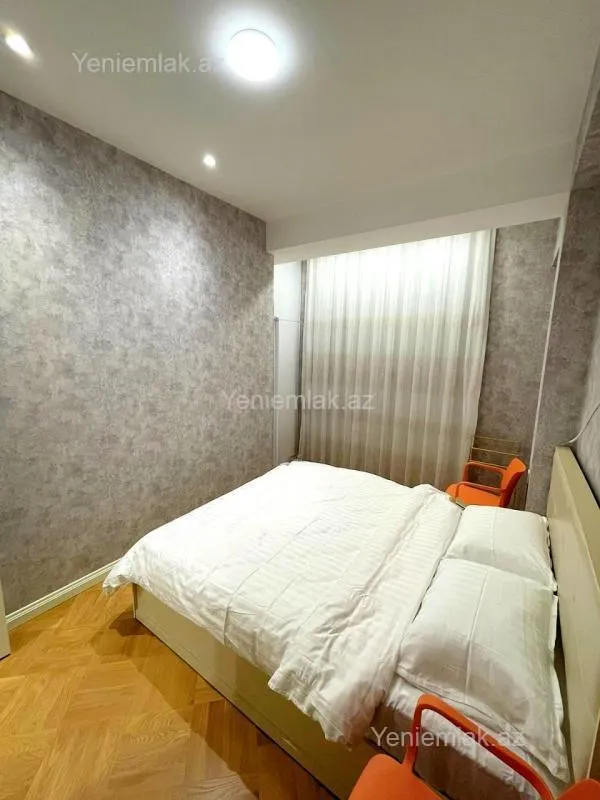 Satılır 2 otaqlı yeni tikili 65.5 m²