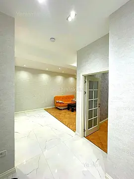 Satılır 2 otaqlı yeni tikili 65.5 m²